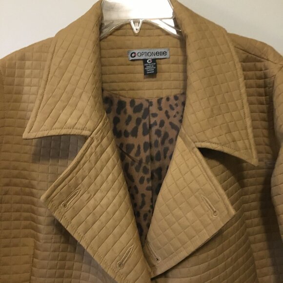 Vintage Honey Dijon Quilted Coat Made in Canada - Picture 3 of 16